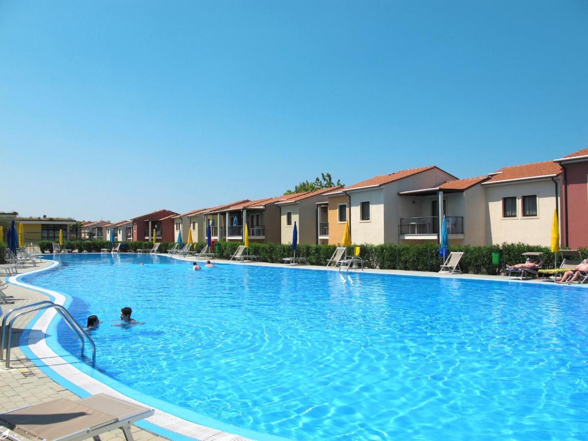 Apartment Belvedere Village-4 By Interhome Castelnuovo del Garda Kültér fotó