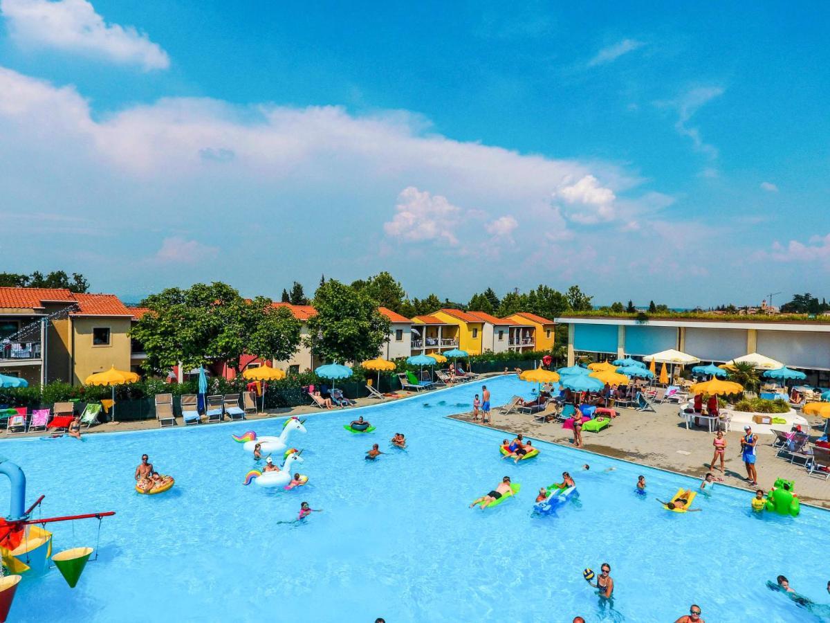 Apartment Belvedere Village-4 By Interhome Castelnuovo del Garda Kültér fotó