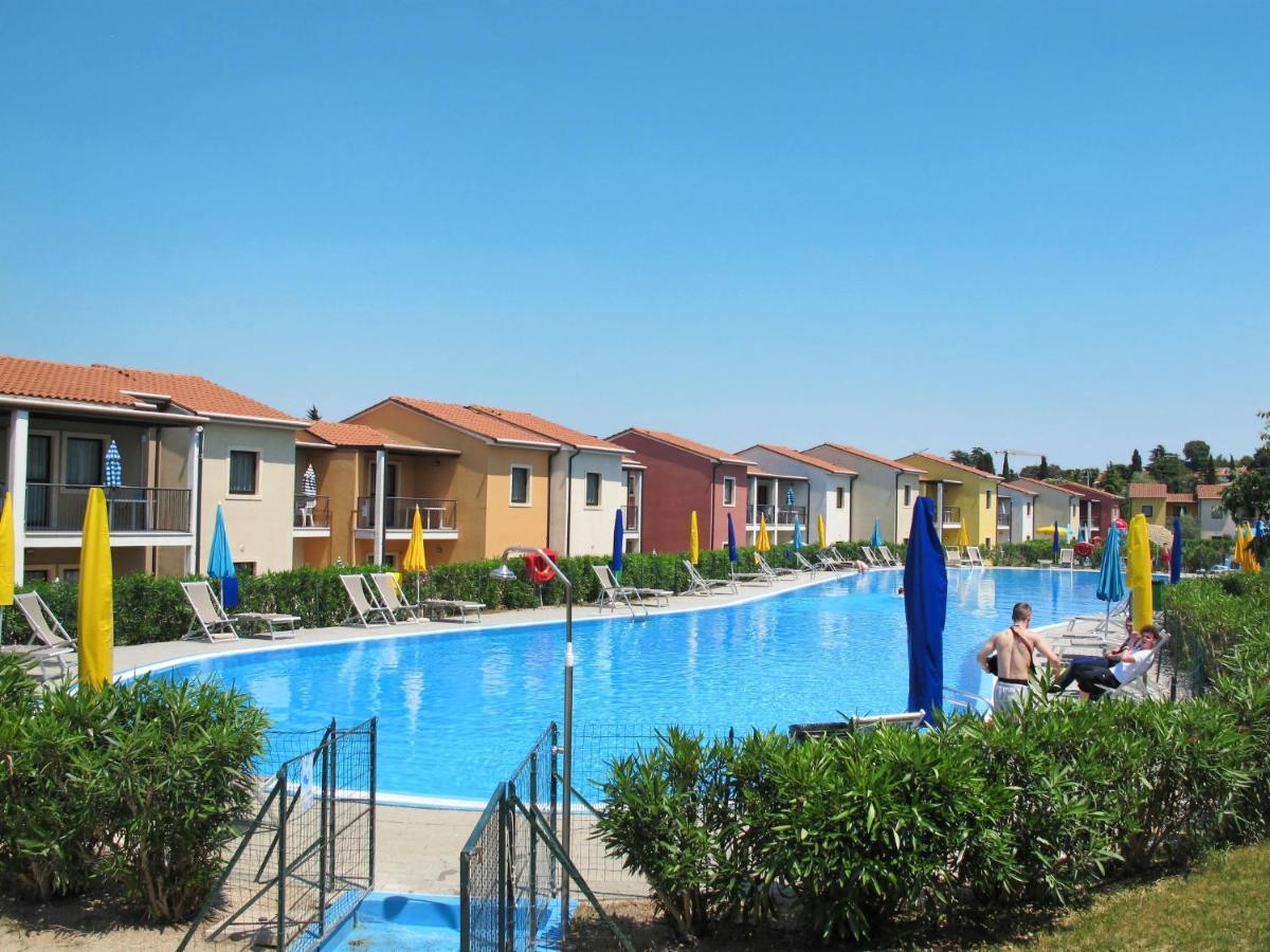 Apartment Belvedere Village-4 By Interhome Castelnuovo del Garda Kültér fotó
