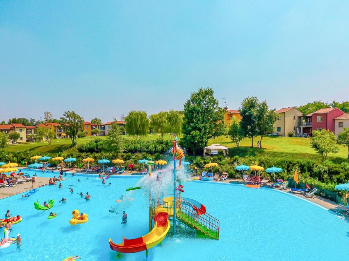 Apartment Belvedere Village-4 By Interhome Castelnuovo del Garda Kültér fotó